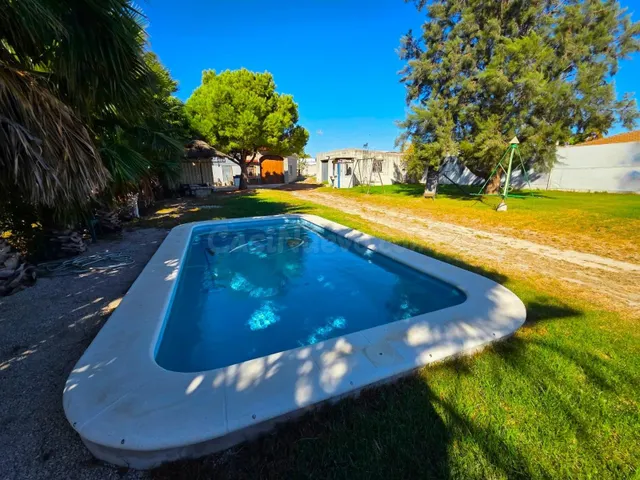 2x1 CHALET CON PISCINA, NAVE Y GARAJE EN PARCELA SEGREGADA DE 2.040M2 CHICLANA DE LA FRONTERA — 2