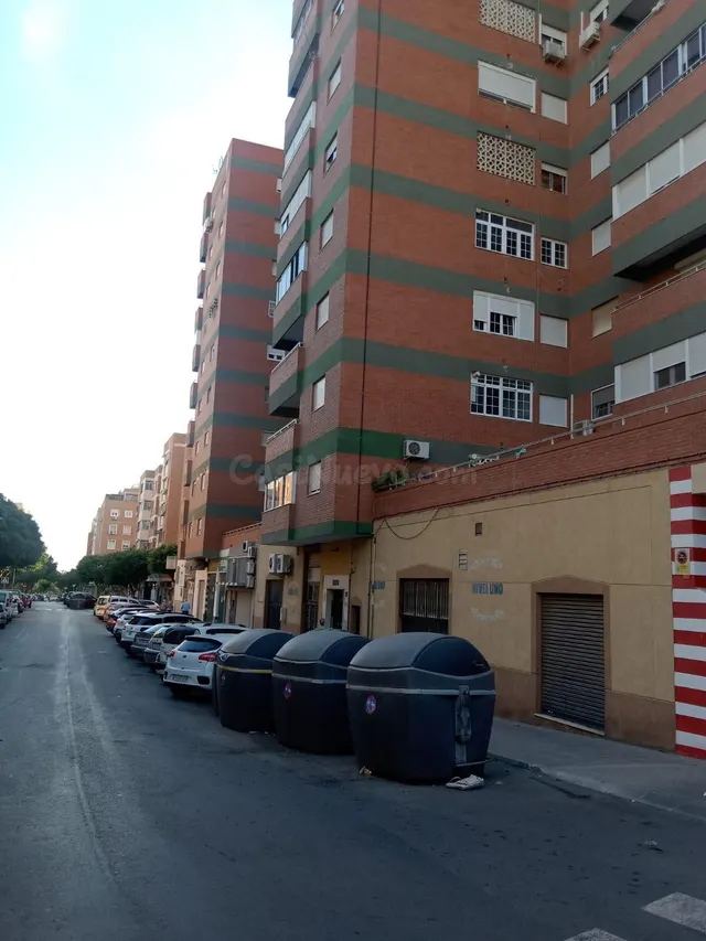 Garaje 10m² en alquiler - Nueva andalucia - foto 4