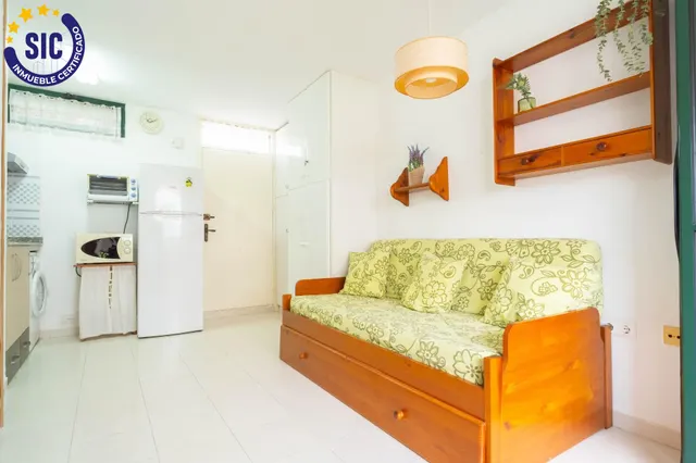 Coqueto apartamento lateral en primera línea en Playa Morro de Gos — 9