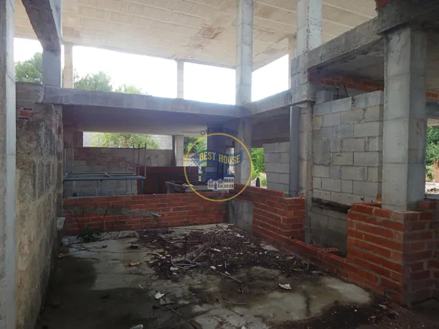 CHALET EN CONSTRUCCIÓN. ALBAIDA. — 21