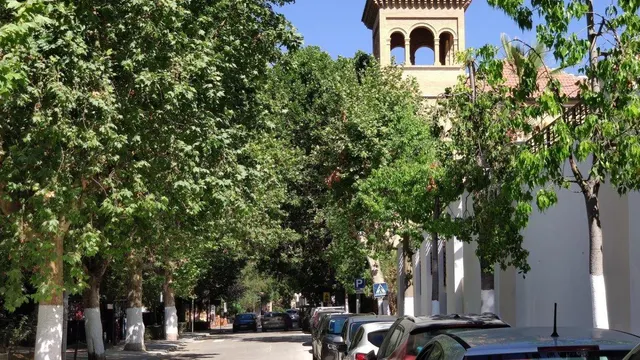 PARCELA URBANA EN LANJARON — 30