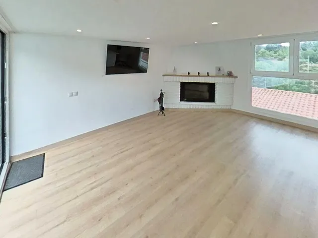 VIVIENDA ESPECIAL PARA DISFRUTAR A DIFERENTES NIVELES — 40