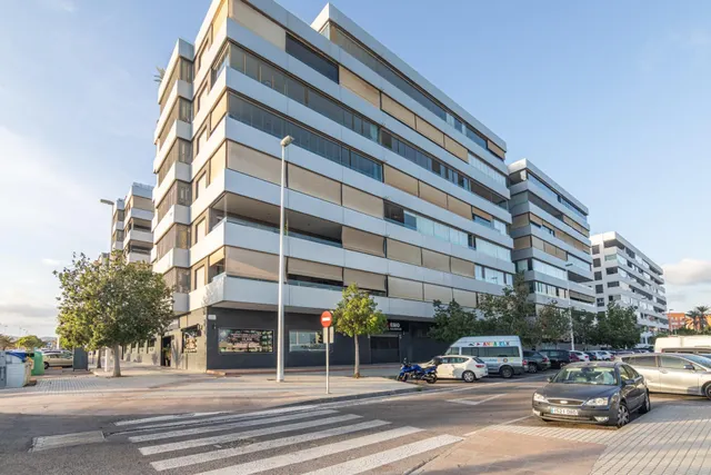 TERRAZA DE 50M, PISCINA, PLAZA DE GARAJE, TRASTERO, PISTA DE PADEL... — 16
