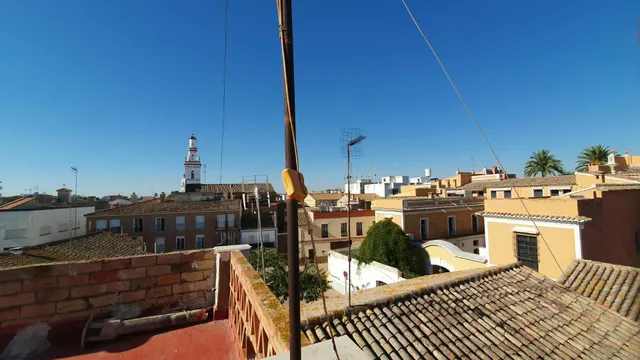 Casa de pueblo tradicional de 250 m2 en Canet centro: 3 alturas diáfanas para proyecto de rehabilitación a medida — 21