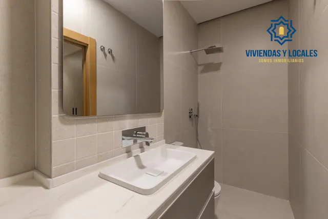 MODERNO ESTUDIO TIPO LOFT EN URBANIZACIÓN VILLA PINEDA - ZONA VILLAREJO — 12