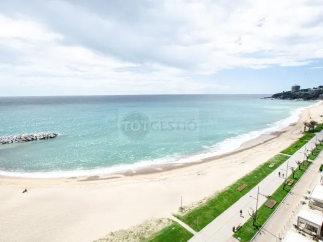 Piso en Venta en Calonge Girona - foto 2
