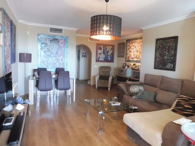 Espectacular apartamento de 3 dormitorios en primera línea de playa — 20