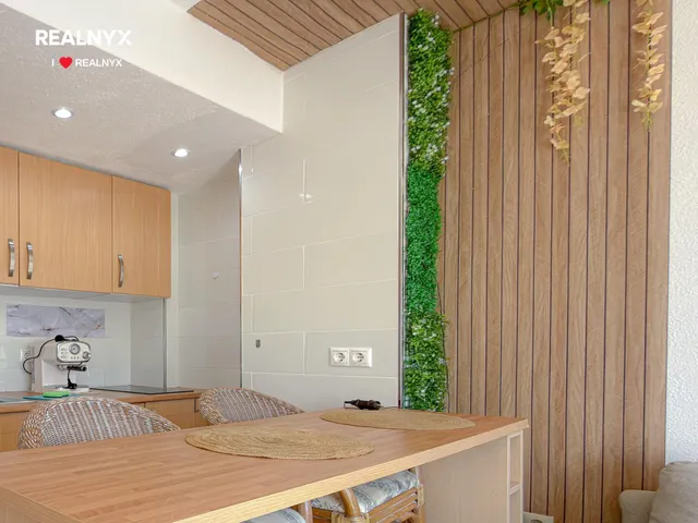 La Veleta! Espectacular apartamento con increíble diseño + Amplia terraza con vistas panorámicas y laterales al mar (250 mts playa) — 12