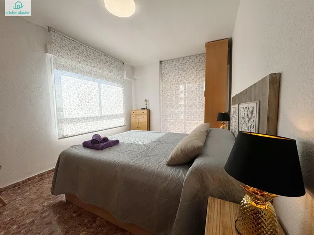 Apartamento 3 habitaciones 92m² en alquiler - 1a linea — 41