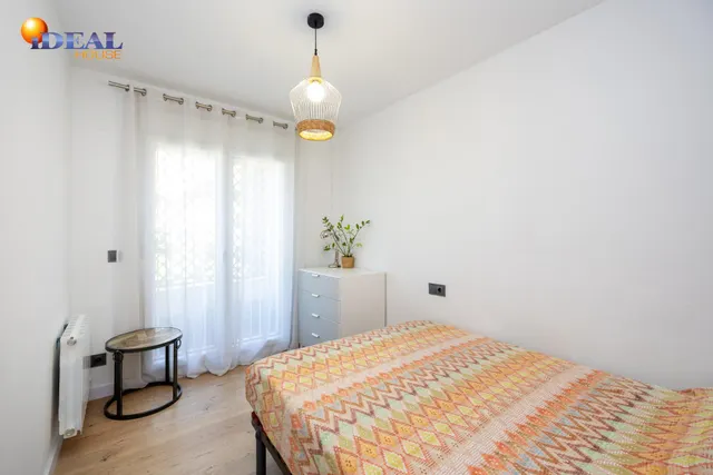 Piso 4 habitaciones 129m² en venta - El serrallo — 30