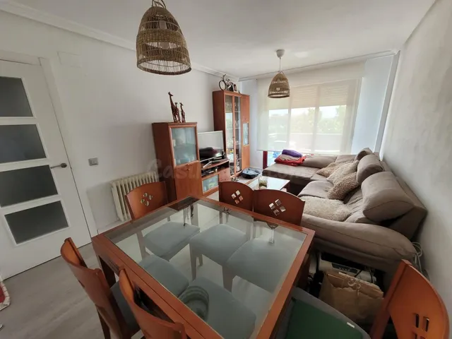 PISO EN VENTA EN EL TESO DE LOS CAÑONES, IMPECABLE - foto 4