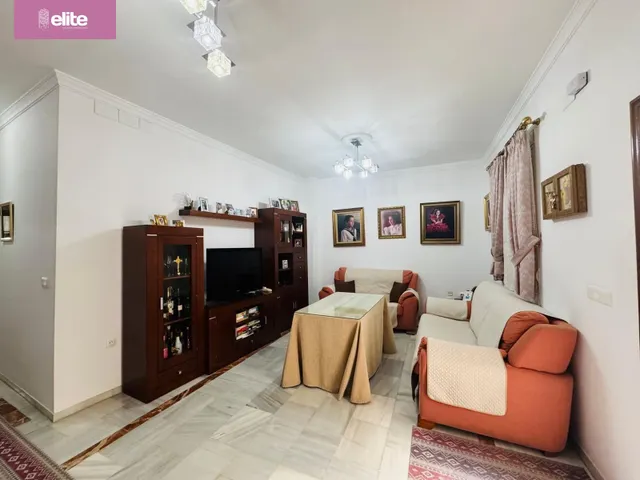 MAGNIFICA CASA EN EL CENTRO JEREZ — 7