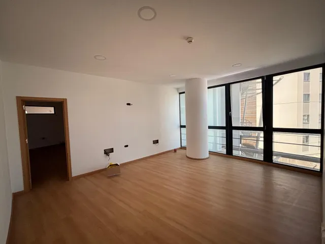 Se alquilan dos oficinas en edificio Azabache- Palmones - Los Barrios — 8