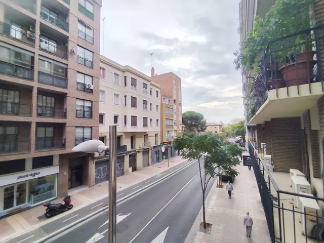 PISO DE 3 DORMITORIOS CON GRAN TERRAZA- C/ MIGUEL SERVET — 9