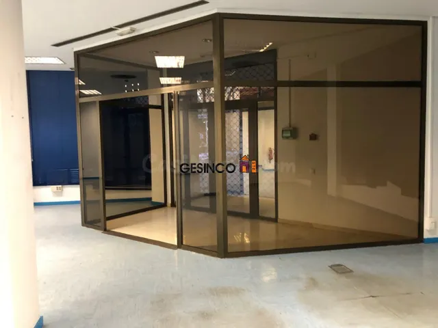 GRAN LOCAL COMERCIAL EN VENTA EN ONTINYENT - BUENA UBICACIÓN — 2