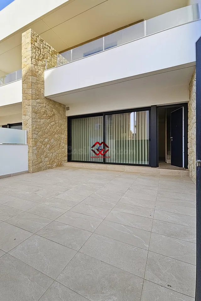 Exclusivo adosado de diseño con jacuzzi privado a pocos paso - foto 4
