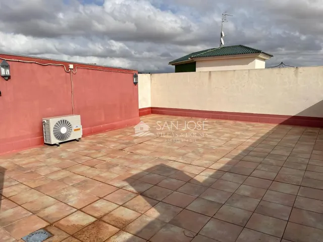 SE VENDE ÁTICO EN PINOSO. — 9