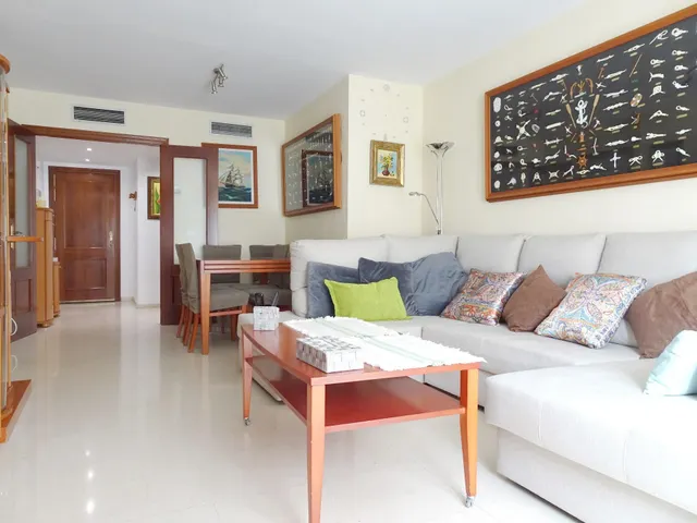 Piso de cuatro habitaciones en Teatinos — 6