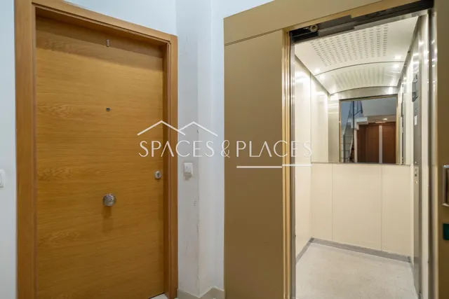 Piso de 2 dormitorios con piscina y garaje junto — 27