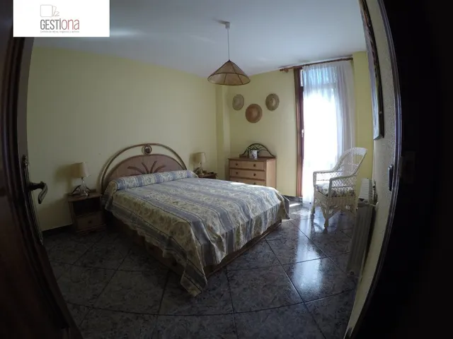EXCLUSIVIDAD Y TRANQUILIDAD A UN PASO DE LA PLAYA.ARNUERO — 28