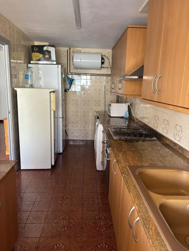 GRAN APARTAMENTO TOTALMENTE REFORMADO EN ALQUILER EN MONCOFA - foto 3