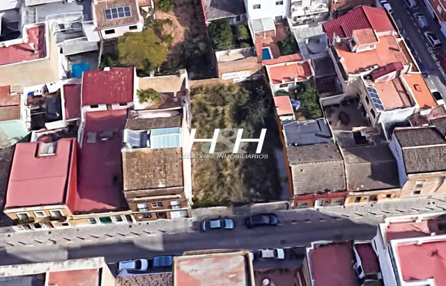 Se vende amplio solar para edificar en Benimámet. / HH Asesores, Inmobiliaria en Burjassot / — 8