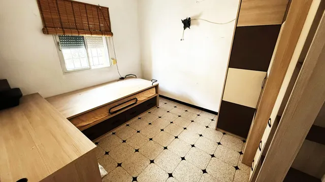 Casa en planta baja con gran patio para reformar en la carretera de medina — 19