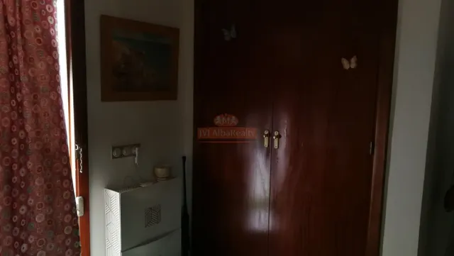 SE VENDE CASA CON TERRENO DE MÁS DE 3000 MTS EN LA URB. OJOS DE SAN JORGE JUNTO A LOS PRADOS — 33