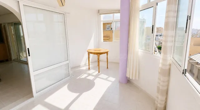 Ático en esquina con gran terraza privativa y enorme potencial – torreviej — 6