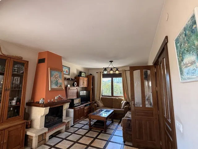 Chalet 4 habitaciones 319m² en venta - Centro — 7