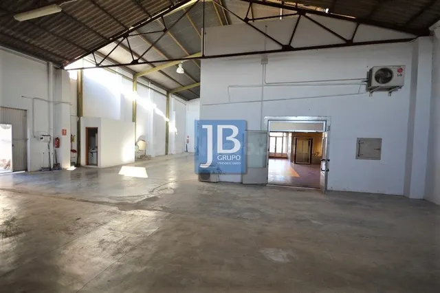 Nave industrial 590m² en venta - COPERATIVA - foto 4