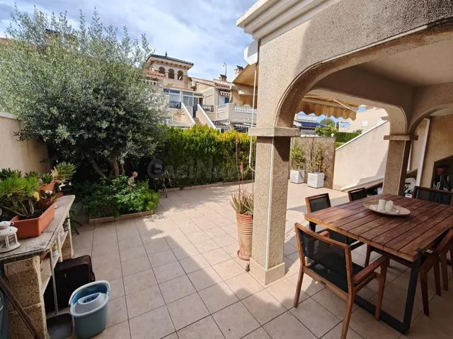 Casa 2 habitaciones 63m² en venta - Punta Prima - foto 5