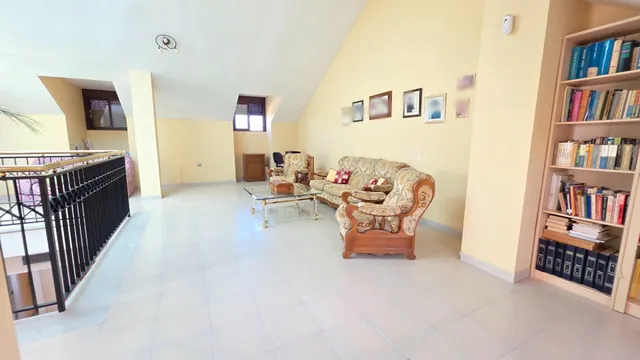¡increíble casa adosada con piscina privada en urbanización azahar! — 48