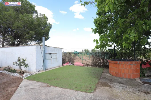 CHALET A LA VENTA JUNTO A ALAMEDA DE CERVERA - foto 4