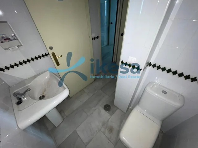 Venta de Edificio en San Juan de Aznalfarache (Venta Flash - Proceso de puja) — 14