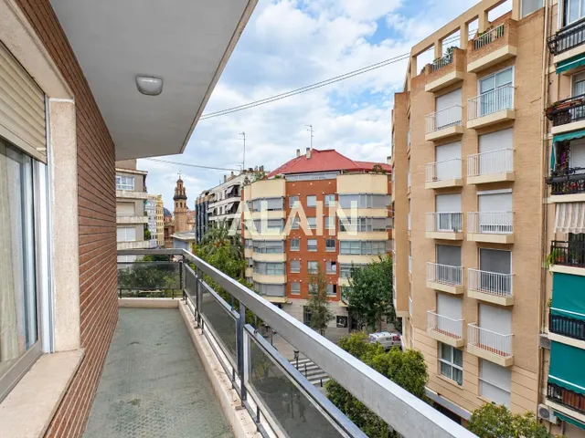 PISO EN VENTA EN RUZAFA- VEN A VERLO!!!!- VALENCIA — 25