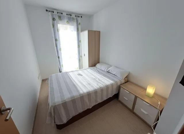 Apartamento todo exterior con parking y trastero. — 10