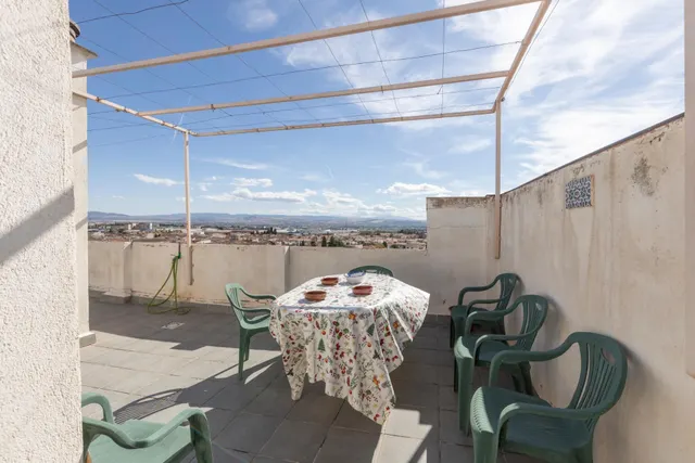 Piso de 3 habitaciones sin ascensor en venta en Peligros — 32