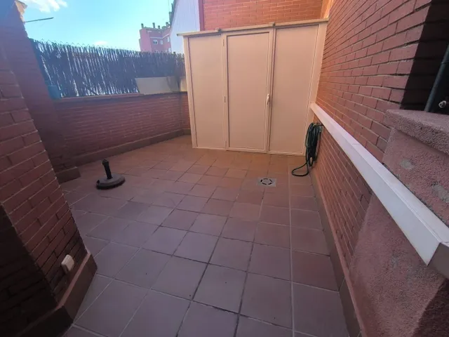 PISO DE ALQUILER CON TERRAZA - PISCINA COMUNITARIA Y PARQUING ADICIONAL — 16