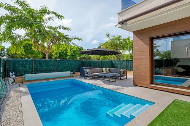 VILLA DE 3 DORMITORIOS Y 3 BAÑOS EN SAN JAVIER ( RODA ) — 38