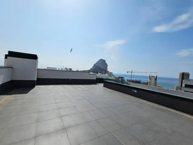 Ático Exclusivo con Vistas a la Playa y Salinas de Calpe — 24