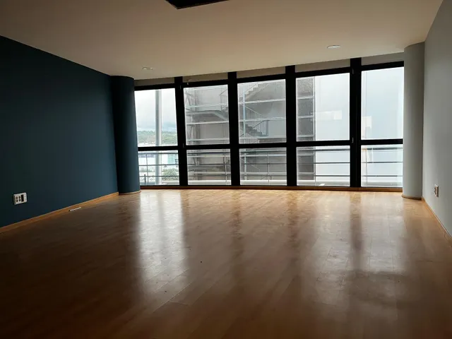 Oficina en venta y alquiler en edificio Azabache, Palmones, Los Barrios. — 9