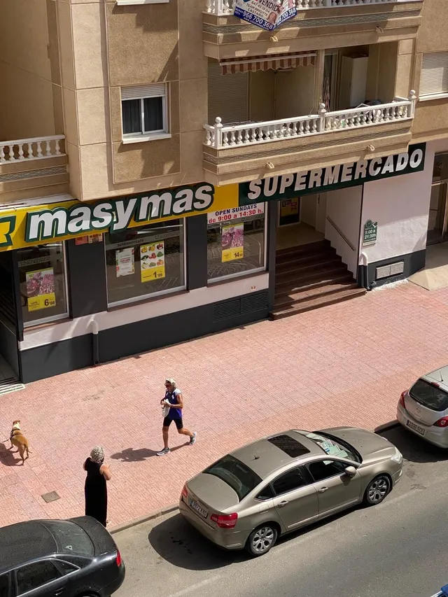 Apartamento a 50 metros del mar en Torrevieja — 26