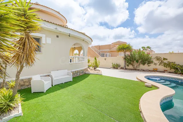 Villa 3 habitaciones 151m² en venta - Doña Pepa — 26