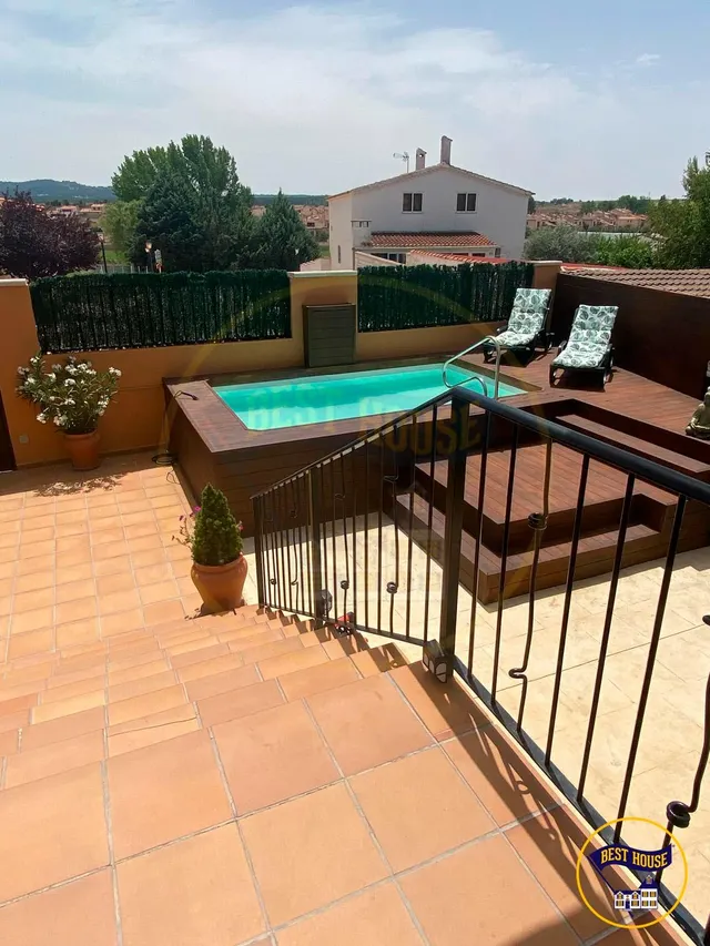 Chalet en venta en arcas del villar — 50