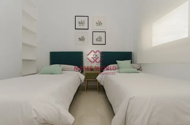 VILLA DE OBRA NUEVA EN PLAYA HONDA — 13