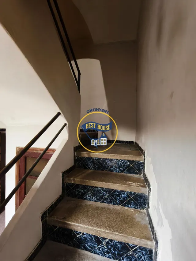 ¡¡OPORTUNIDAD!! ¡CASA CON 4 DORMITORIOS Y EN CONDICIONES DE USO A PRECIO INSUPERABLE! — 18