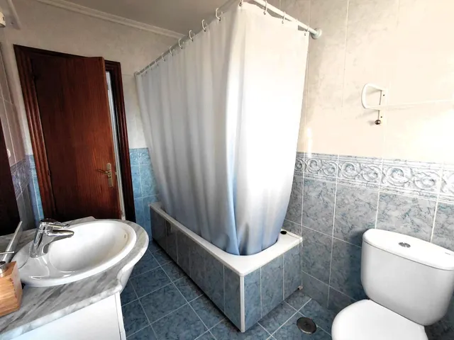 CASA INDEPENDIENTE CON JARDÍN — 29