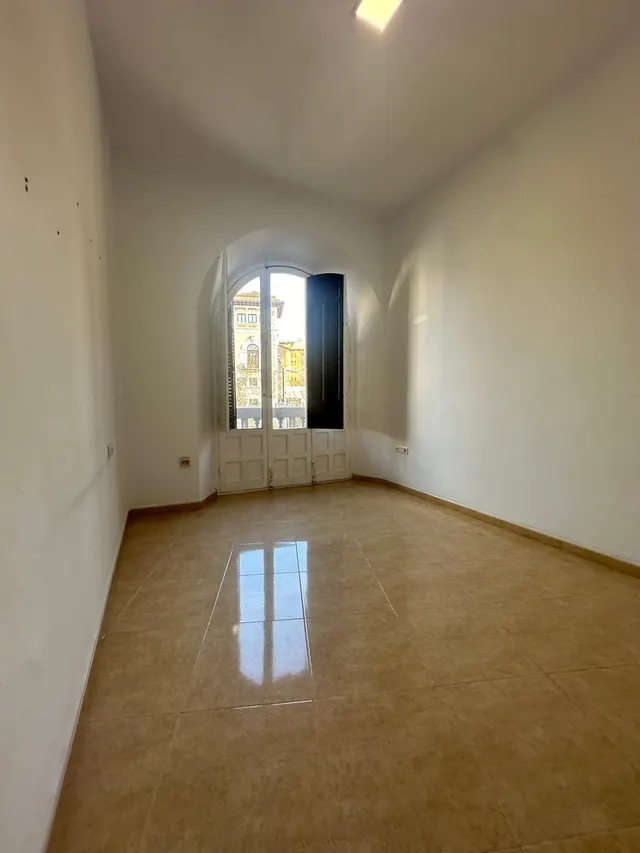 Alquiler de luminoso piso en el centro (gran vía) - Granada — 26