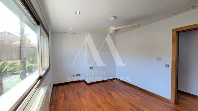 CHALET INDEPENDIENTE EN ALTORREAL — 46